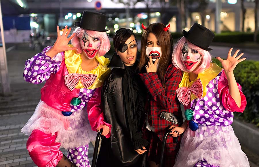 Vamps-Halloween-Fashion-Tokyo-2012-058